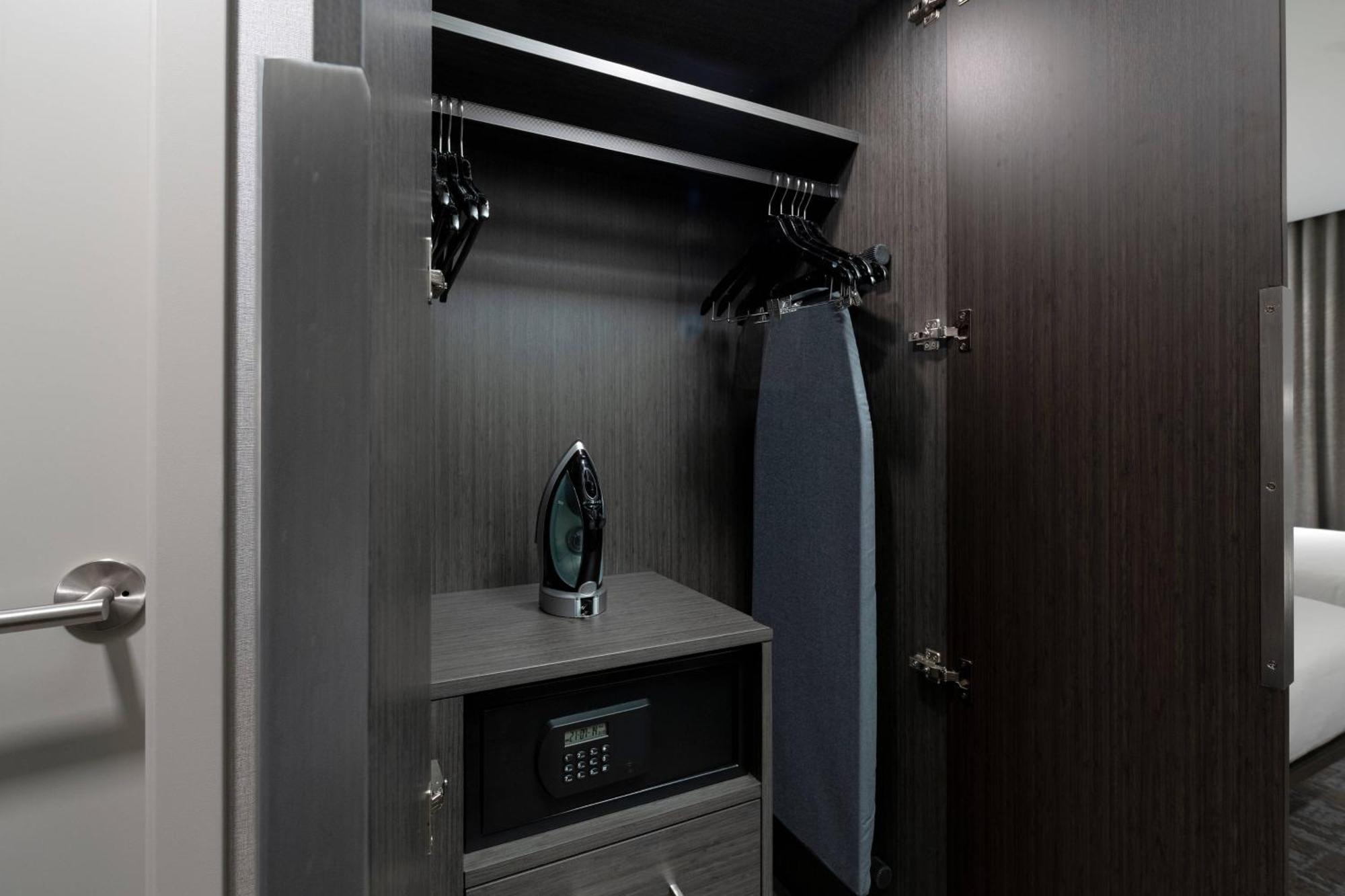 Towneplace Suites By Marriott Boston Medford Zewnętrze zdjęcie