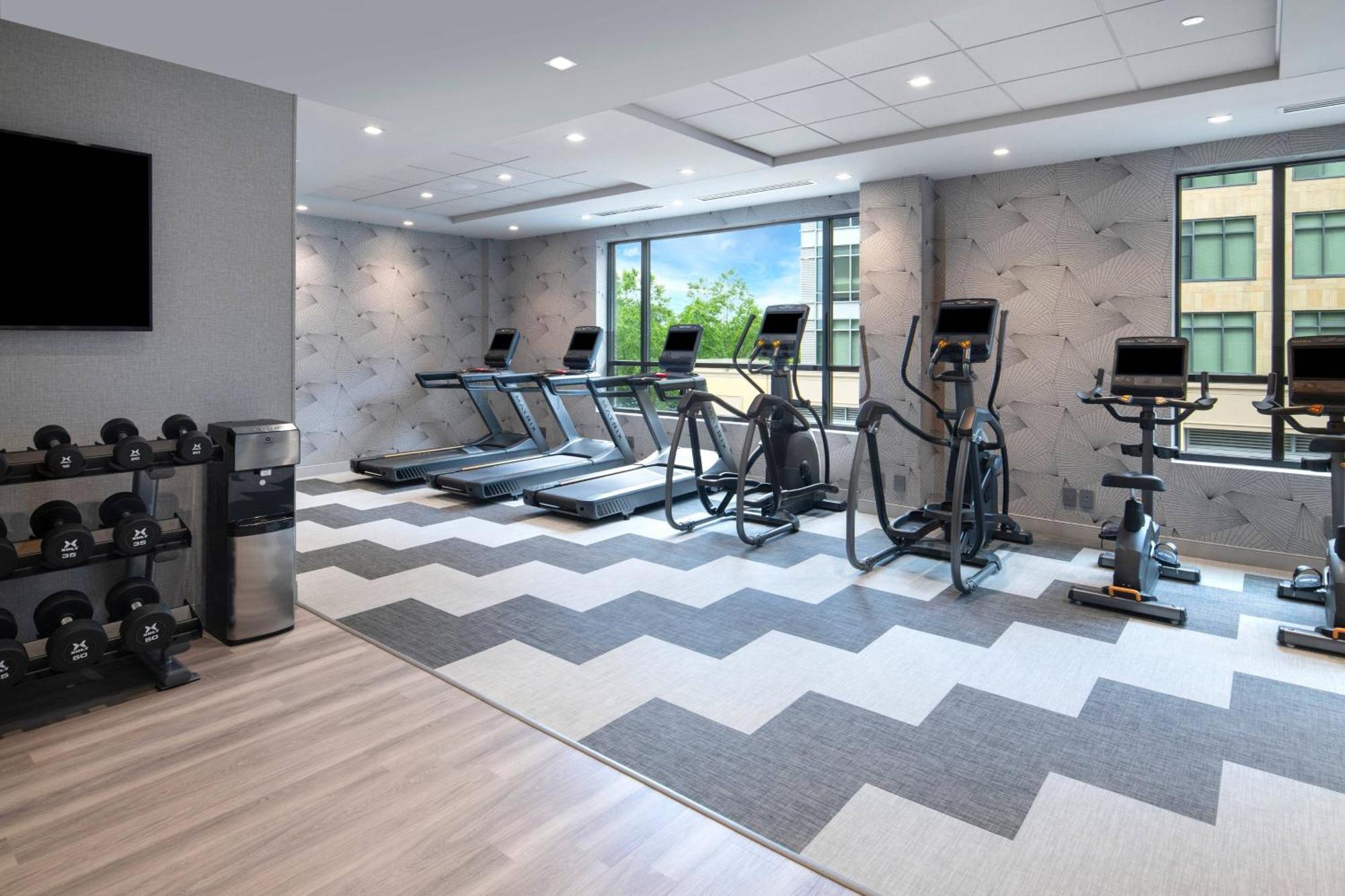 Towneplace Suites By Marriott Boston Medford Zewnętrze zdjęcie