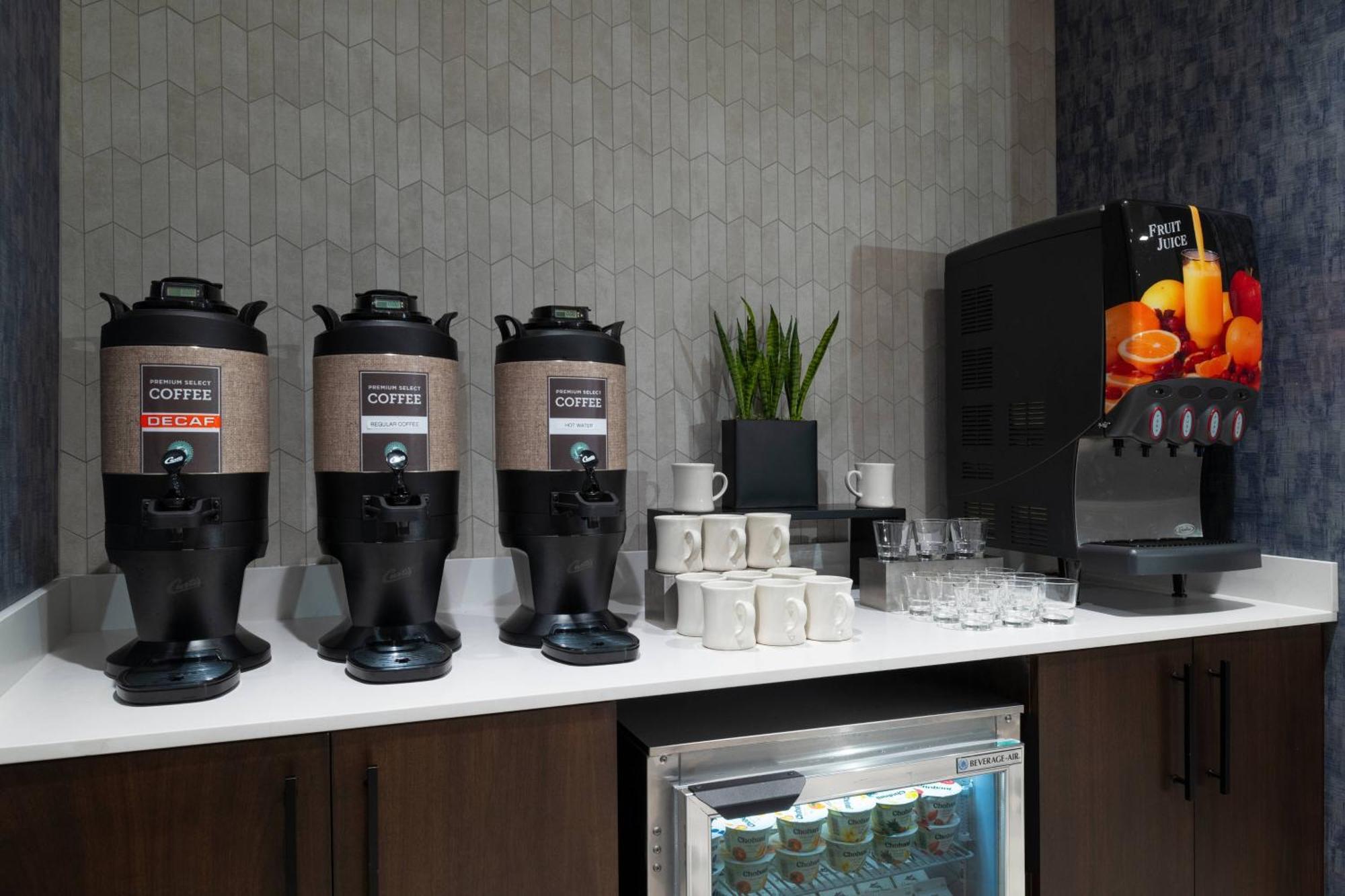 Towneplace Suites By Marriott Boston Medford Zewnętrze zdjęcie