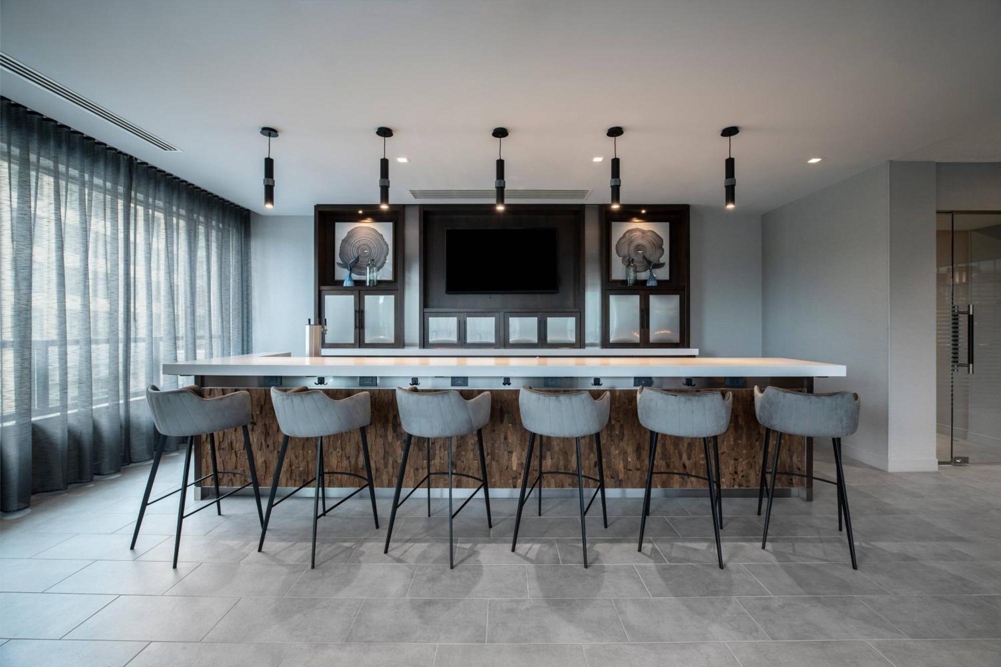 Towneplace Suites By Marriott Boston Medford Zewnętrze zdjęcie